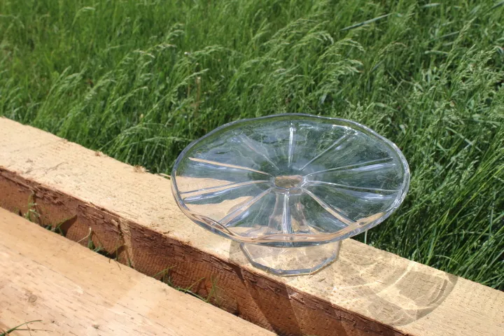 Vintage - Dessert plate on pedestal