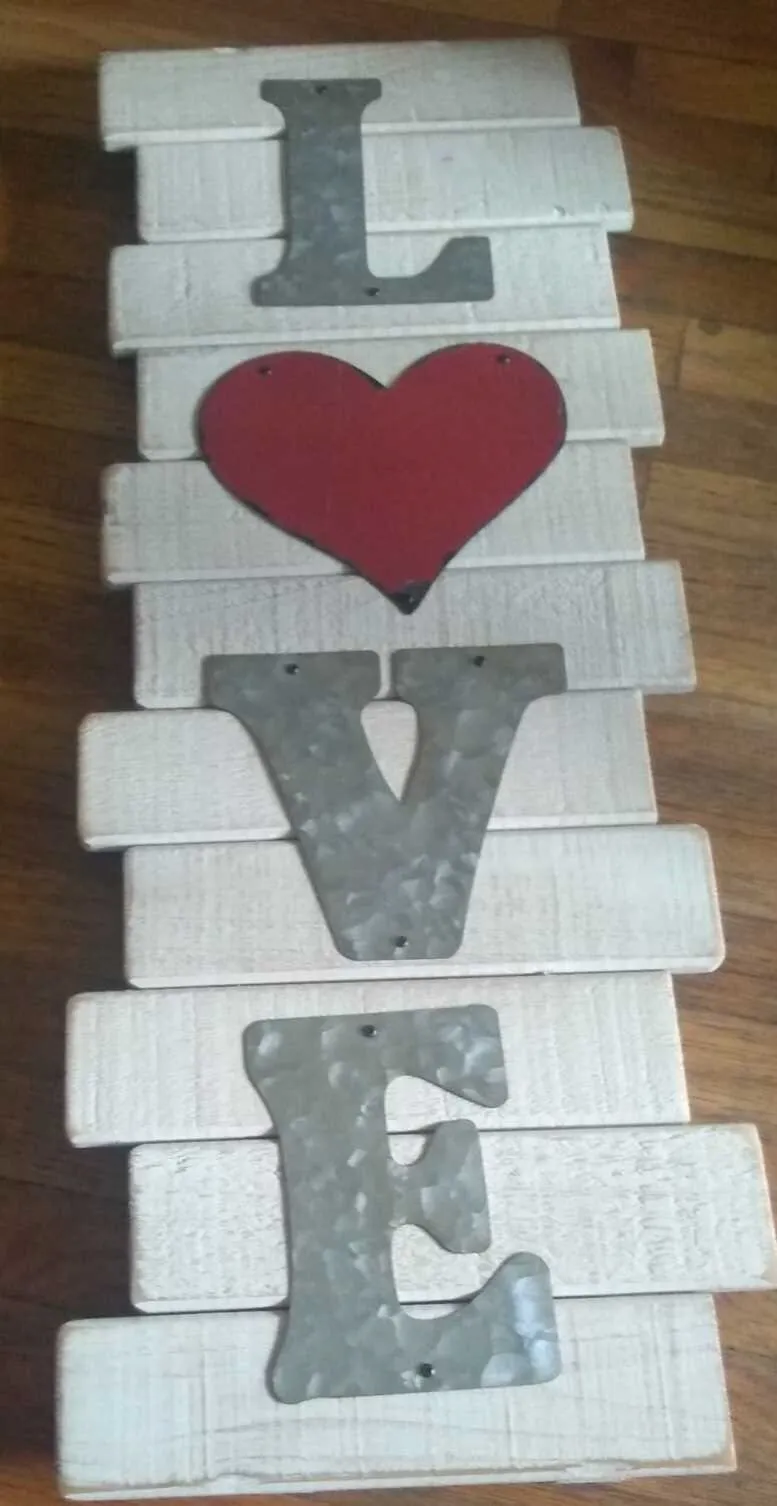 'Love' Sign