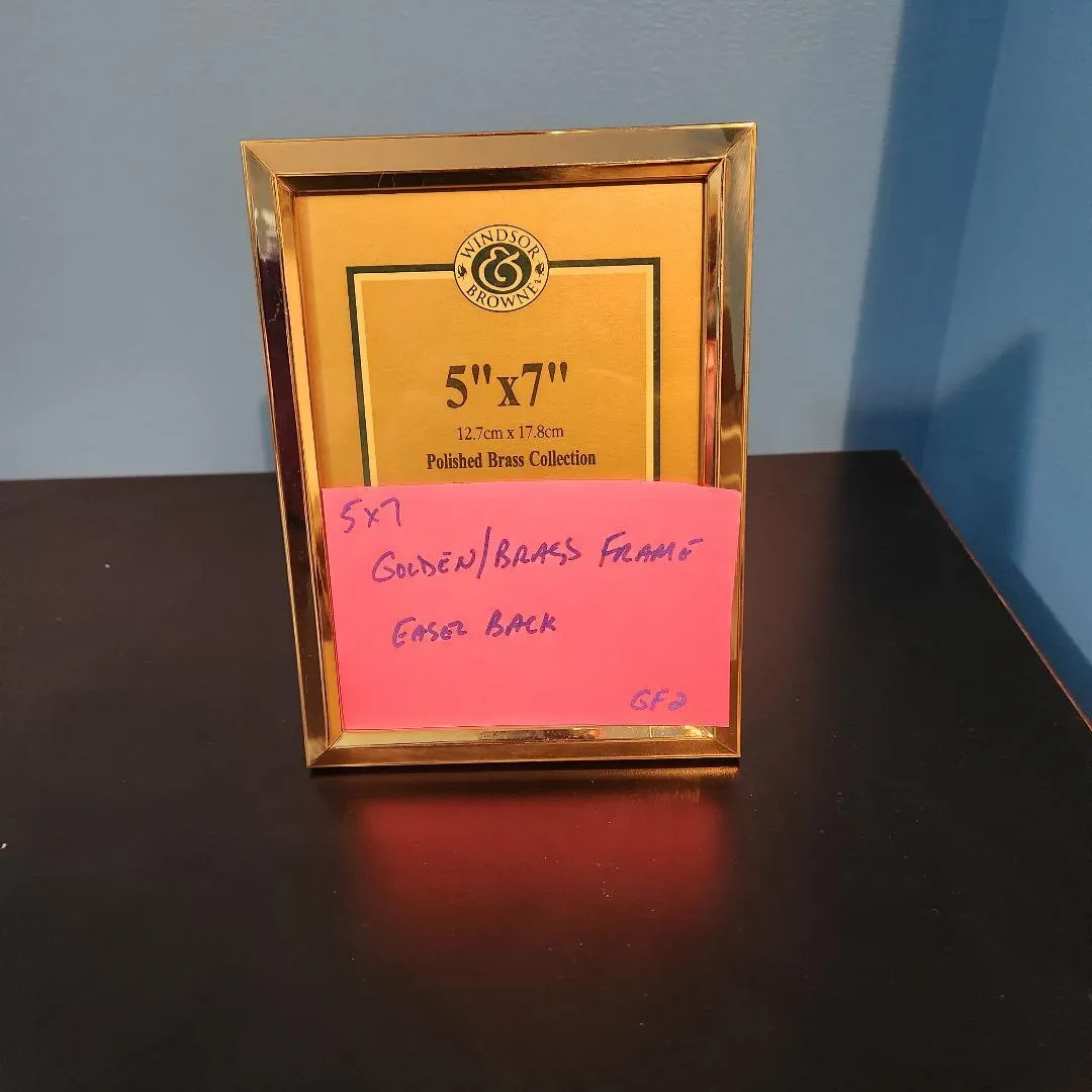 Golden Frame Brass 5x7 Easel Back            GF 2