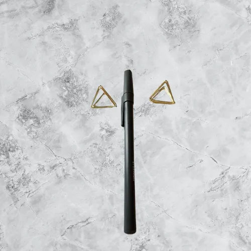 Place Card Holders Golden Small Triangles  (QTY 188)