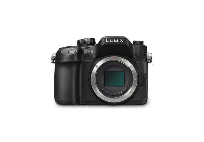 PANASONIC GH5