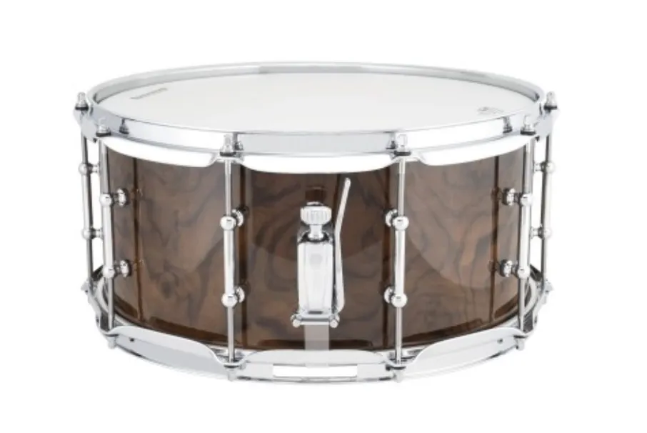 Ludwig Universal Series 6.5"x14" Snare Drum - Walnut
