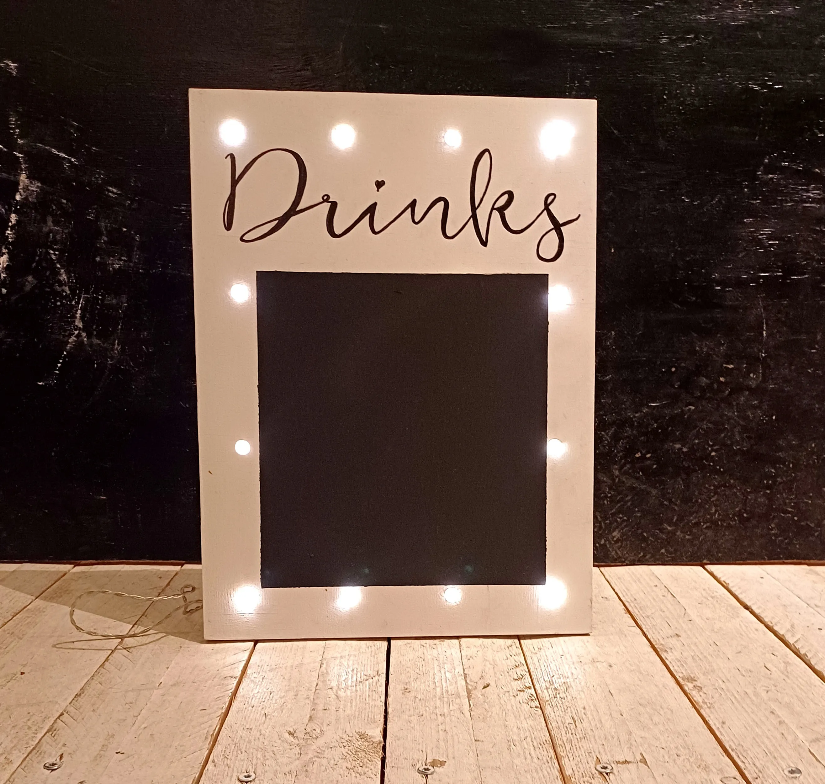 Drinks -valokyltti