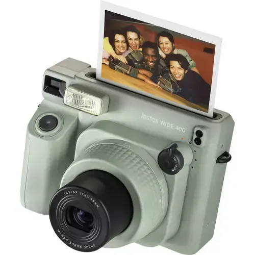 Intax Wide 400 Polaroid -kamera