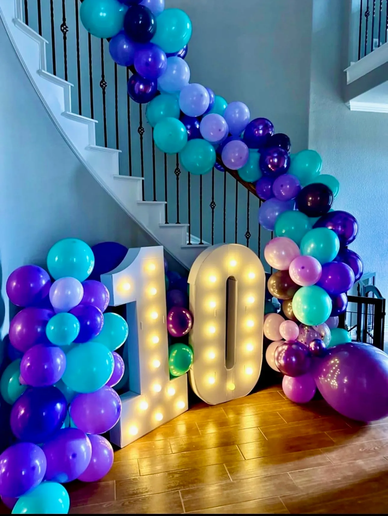 Marquee Number 
