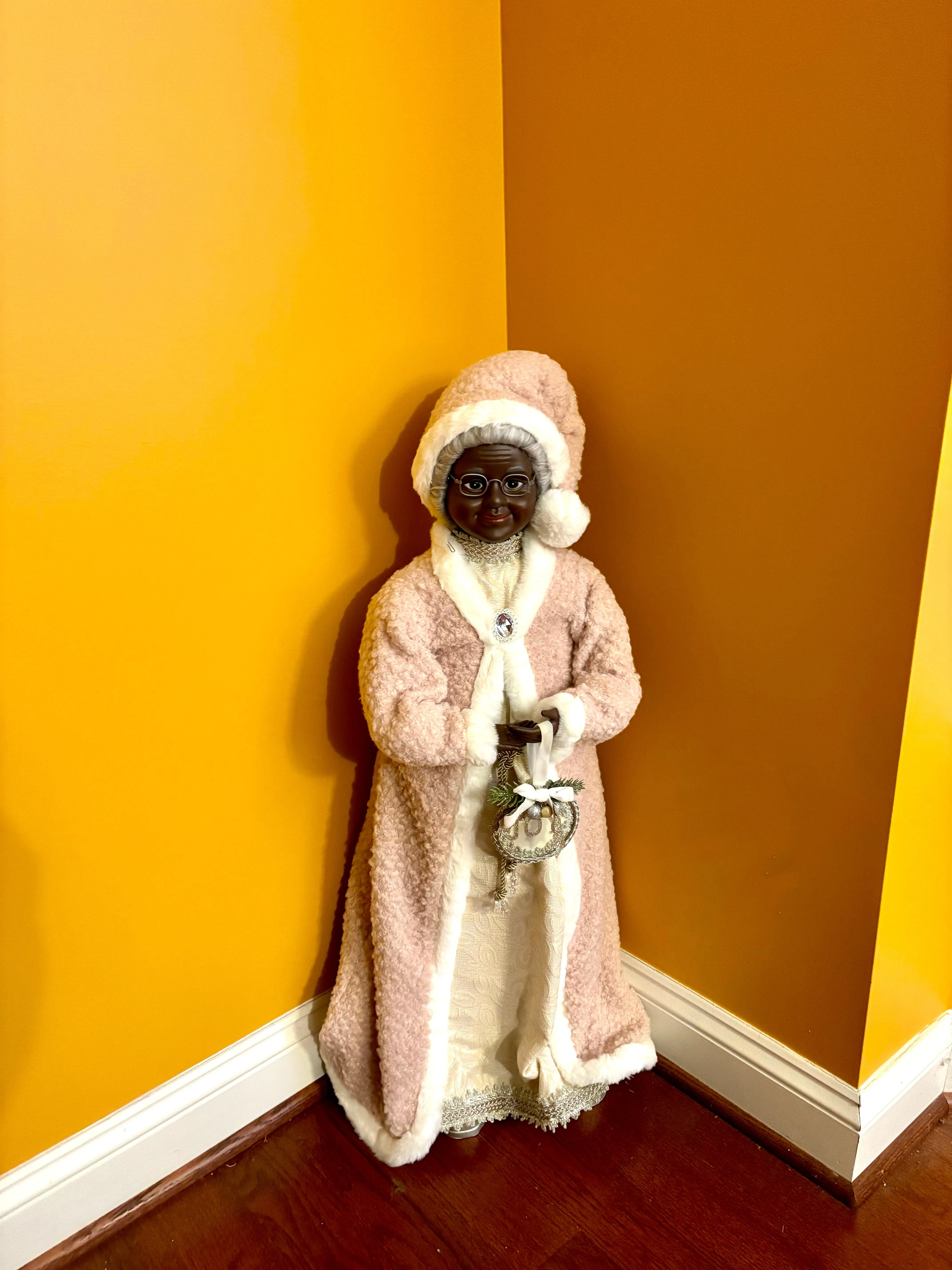 Holiday Black Mrs. Claus Figurine