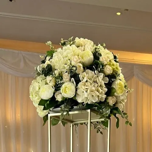 45cm Silk Flower Posy Hire