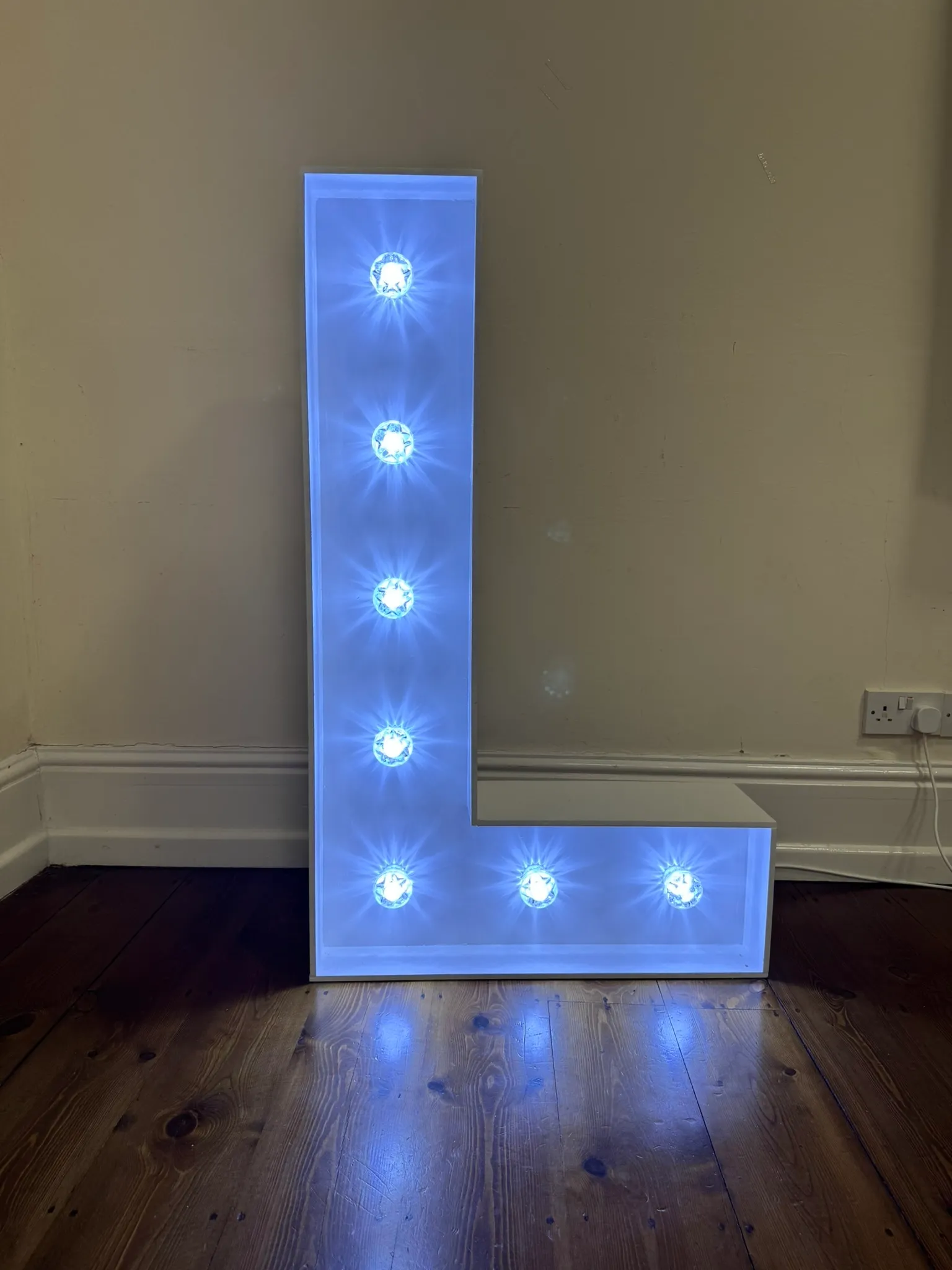 Light Up Letter - L