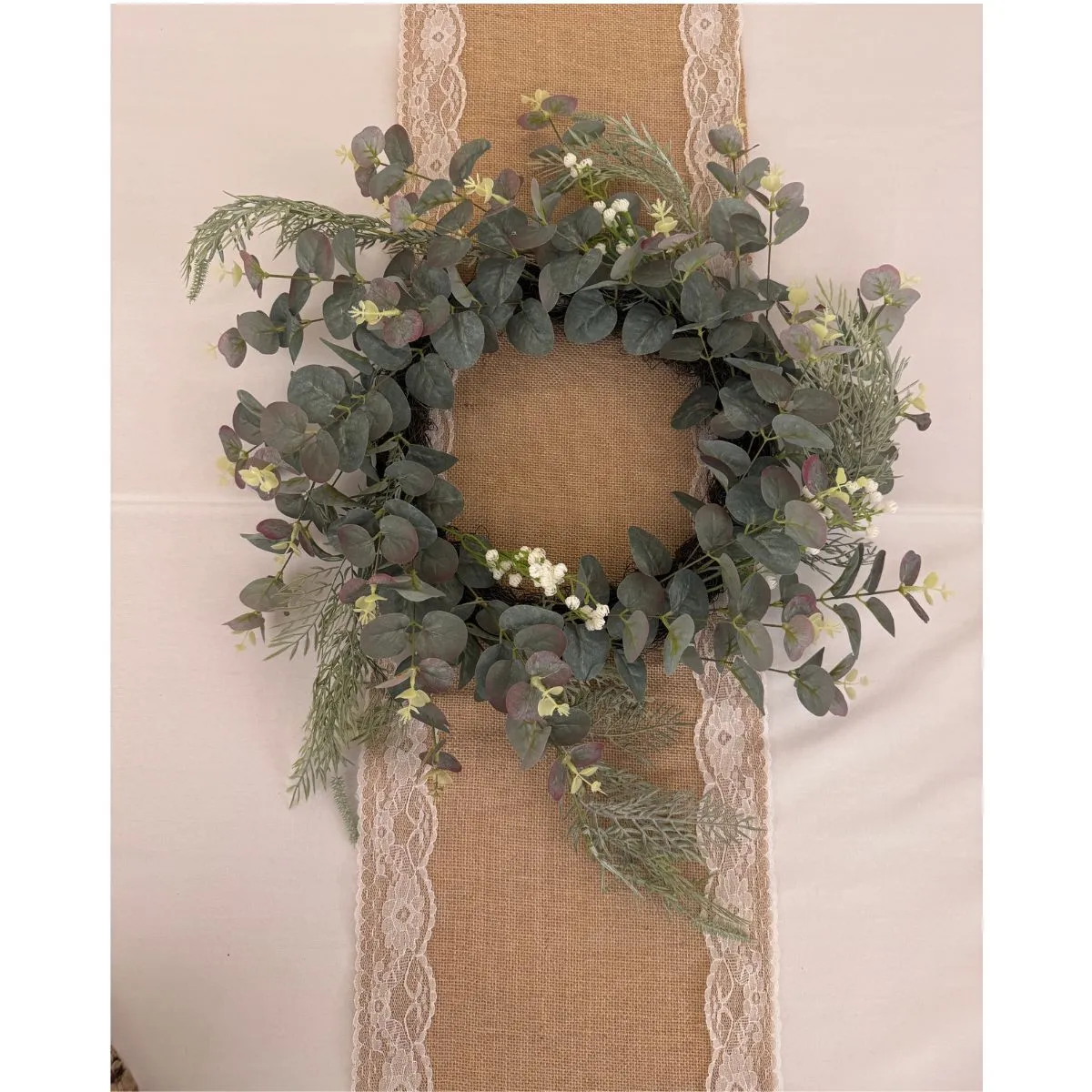 Hessian & Lace Table Runner Hire