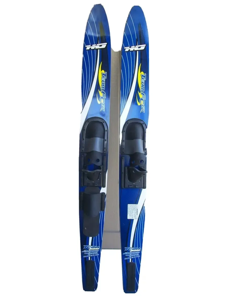 Xtra's Waterskis & Rope