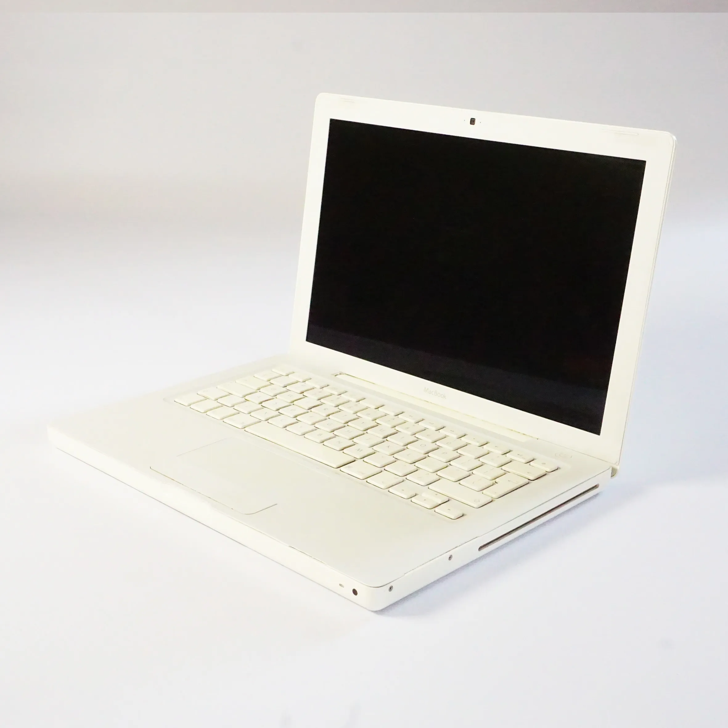 MacBook 13"