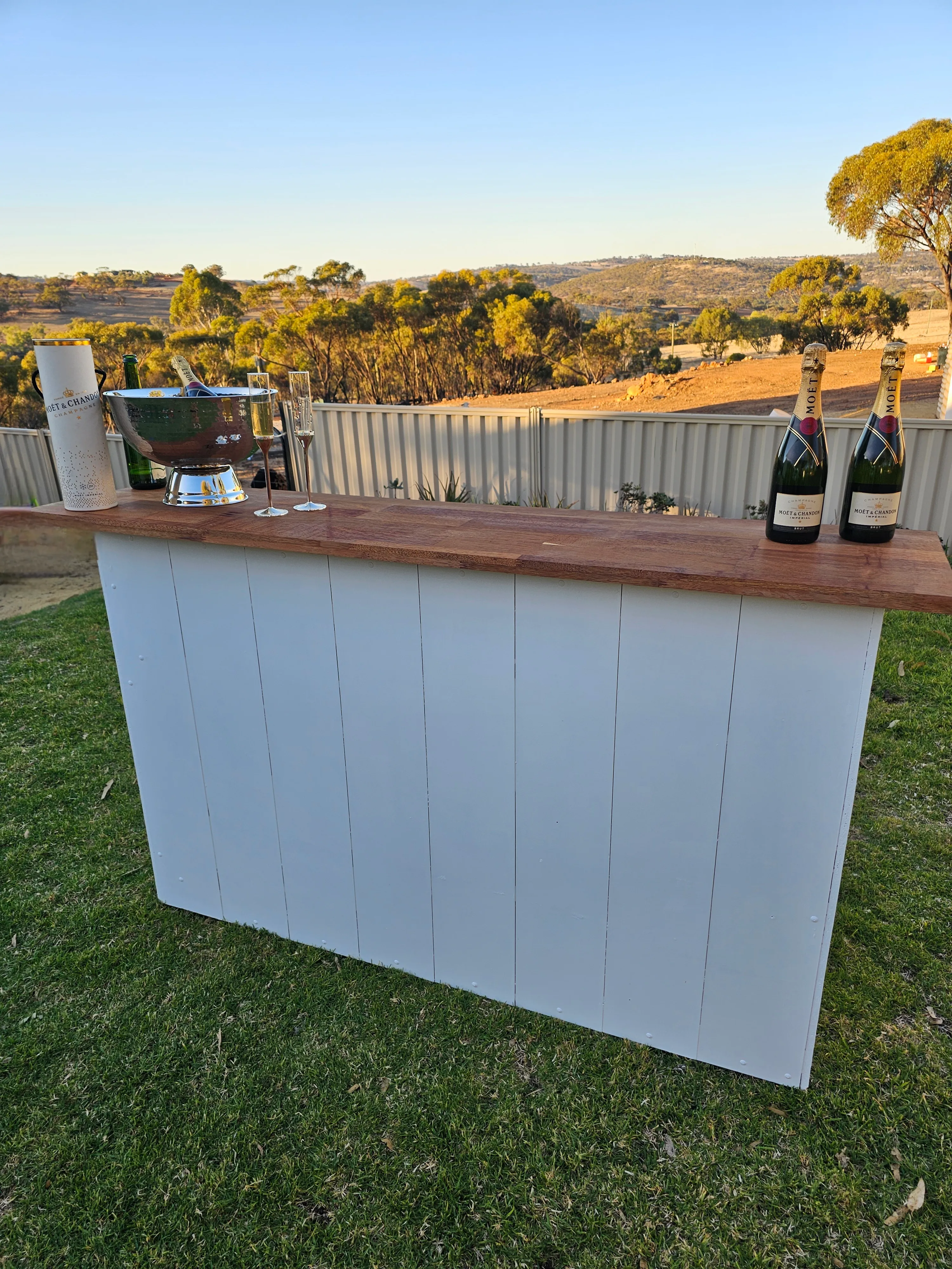 White Bar Hire