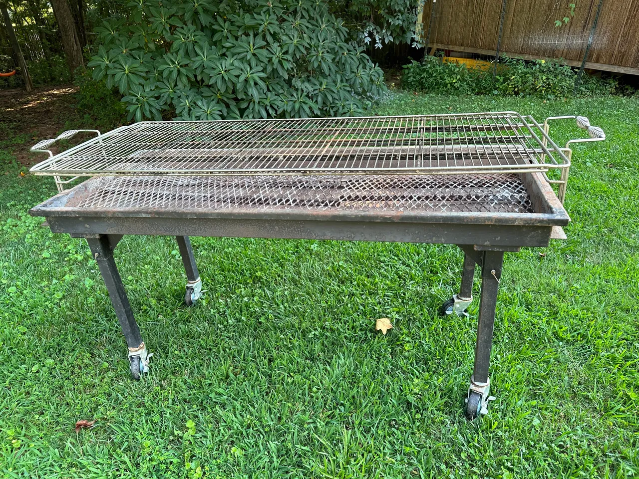 Charcoal Grill Trailers and Portable Charcoal Grills North