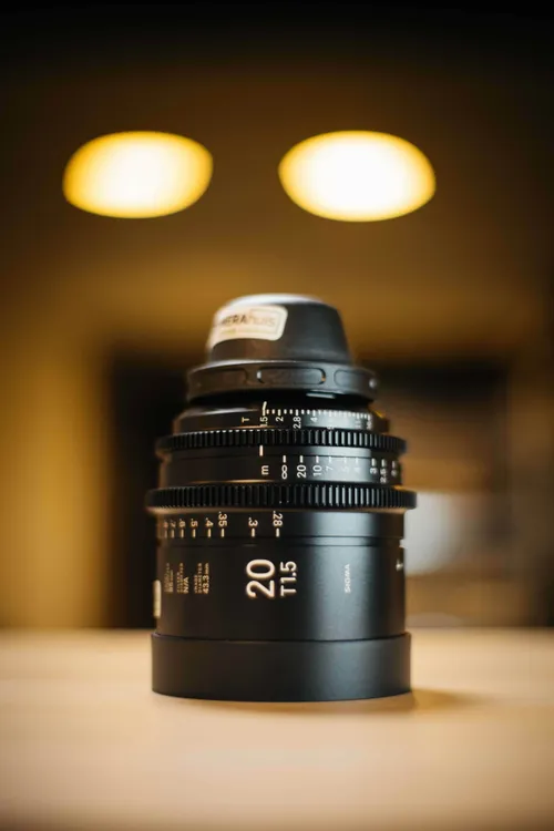 Sigma 20mm Highspeed FF prime lens PL T1.5 Meter scale