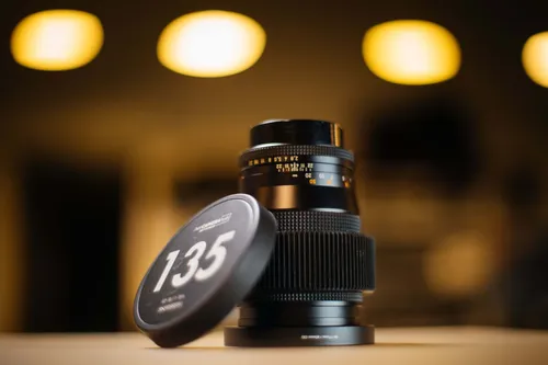 Contax Zeiss 135mm f2.8 Fullframe