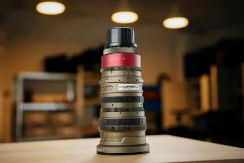 Angenieux EZ1 30-90mm T2 s35 / 45-135mm T3 Fullframe Zoomlens