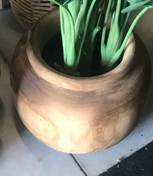 Wooden Pot with Lip Large