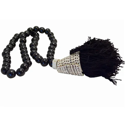 Shell Bead Black Garland