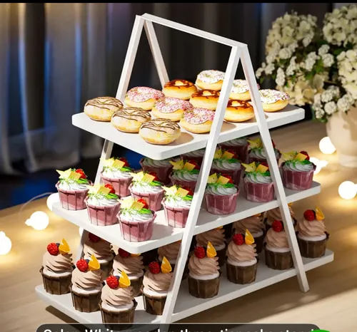 Cupcake stand white