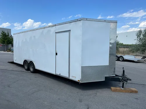 24' White Enclosed