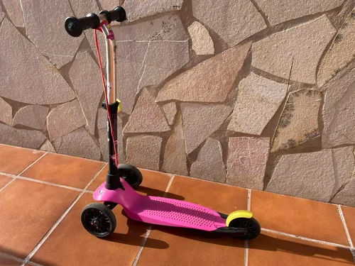 Kids scooter, age up to 5 years, pink
