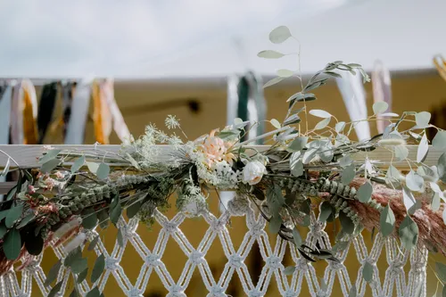 Macrame hanger - backdrop
