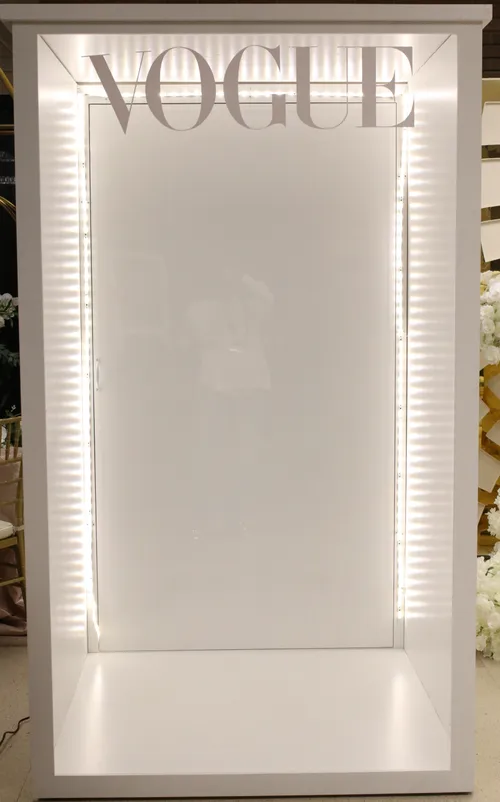 Vogue Photo Booth Box Rental | Jackson TN Events