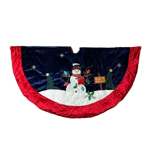 667 - Tree Skirt - 47