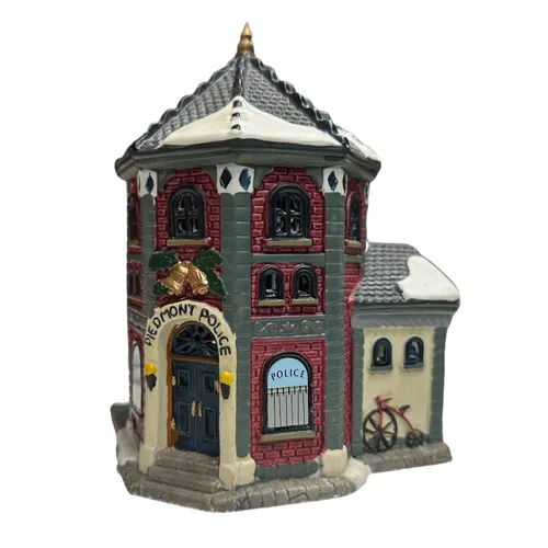 693 - Smalls - Village - Police Station - 5