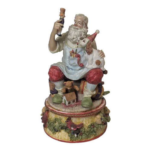 Smalls - Santa Claus holding Nutcracker - 5.5
