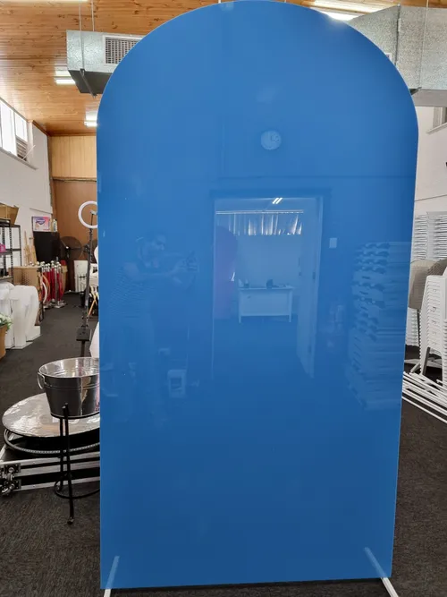 Acrylic Arch Backdrop - Blue