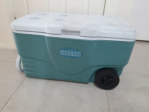 Esky/Coolers on Wheel