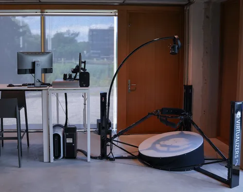 XR Lab 1 (Langezijds 1503)