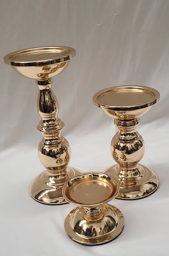 Pillar Holders collection image