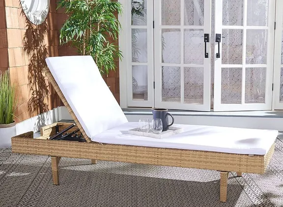 Category_outdoor furniture collection image
