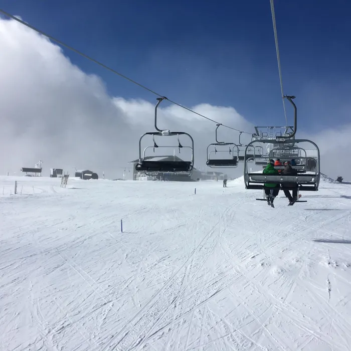 Black Mountain Equipment ski & snowboard hire Mt Buller