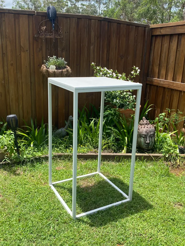 Bar Table Champagne Drink Walls Gold Coast Party Hire Stay Golden